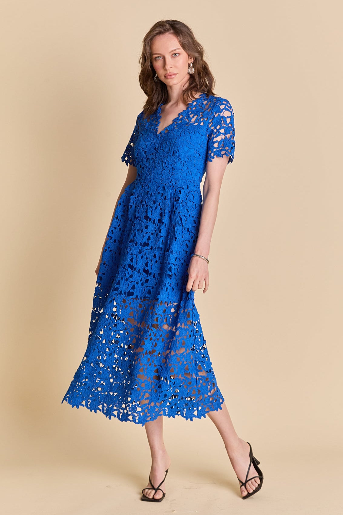 All Over Lace Short Sleeves Midi Dress